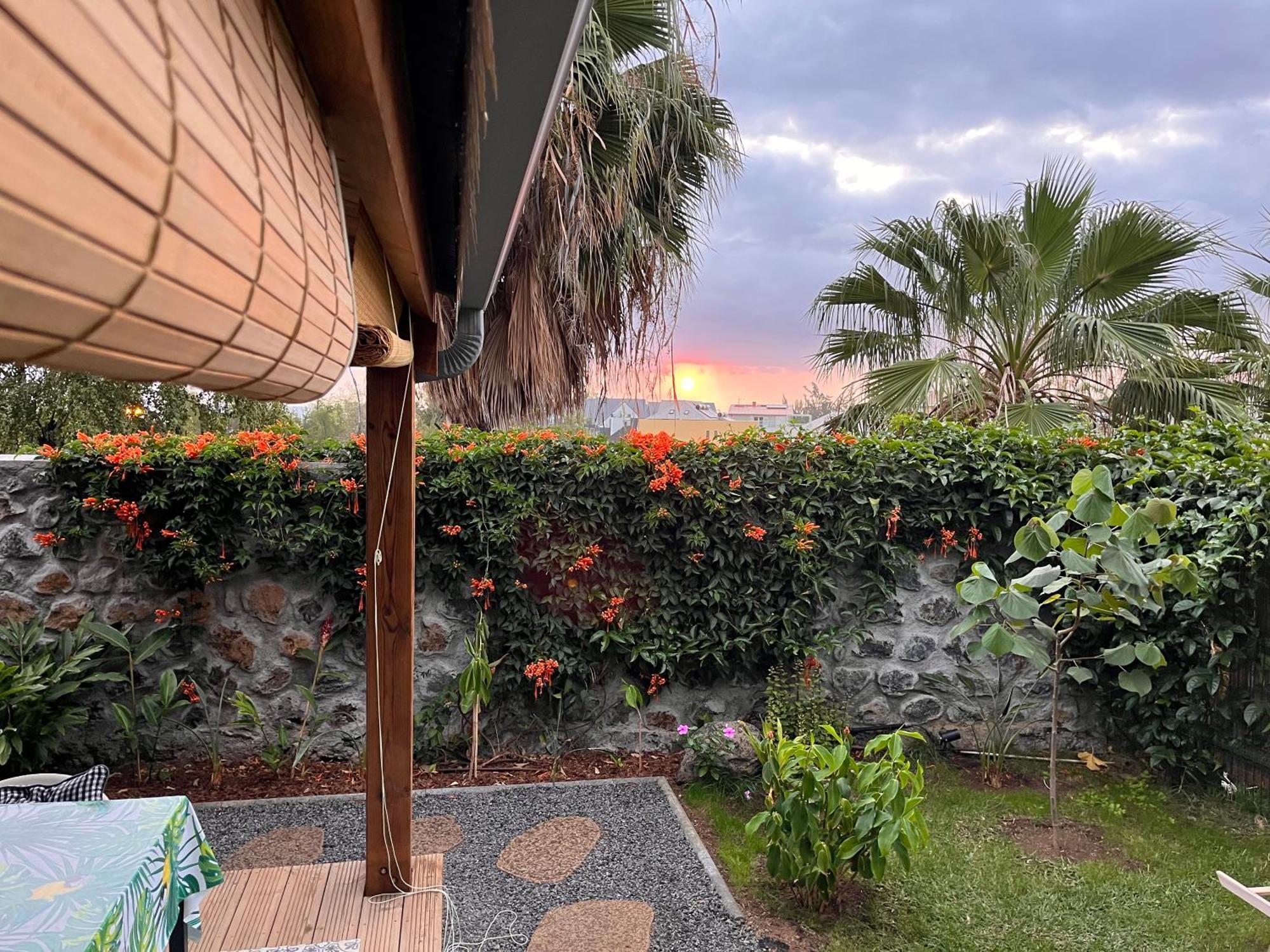 Bungalow Leu Gadiamb Saint-Leu Kültér fotó