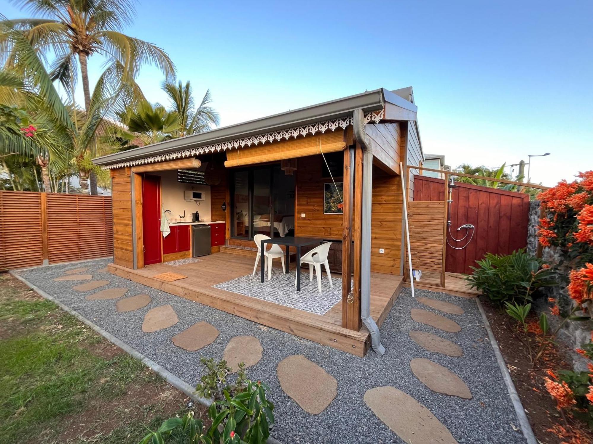 Bungalow Leu Gadiamb Saint-Leu Kültér fotó